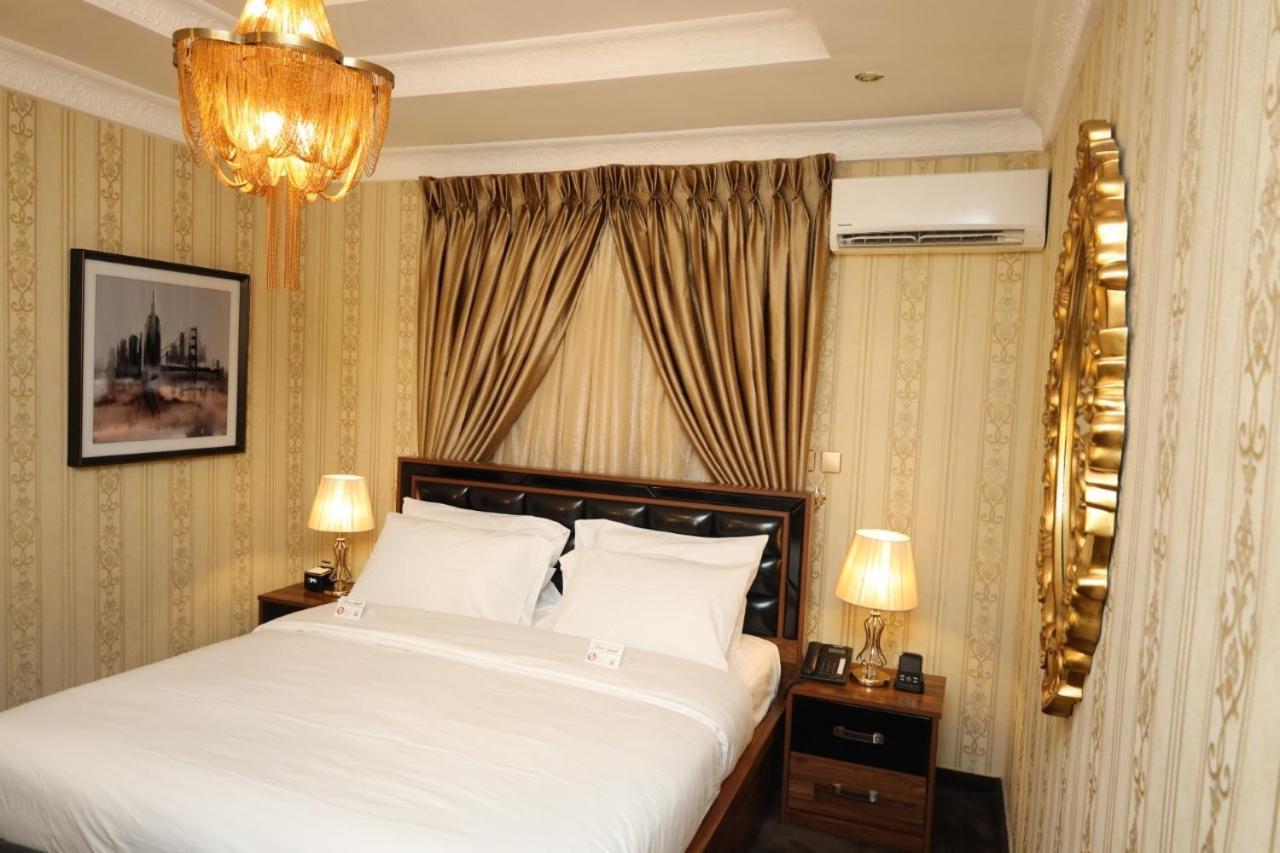 No.1 Hotel Абуджа Екстер'єр фото