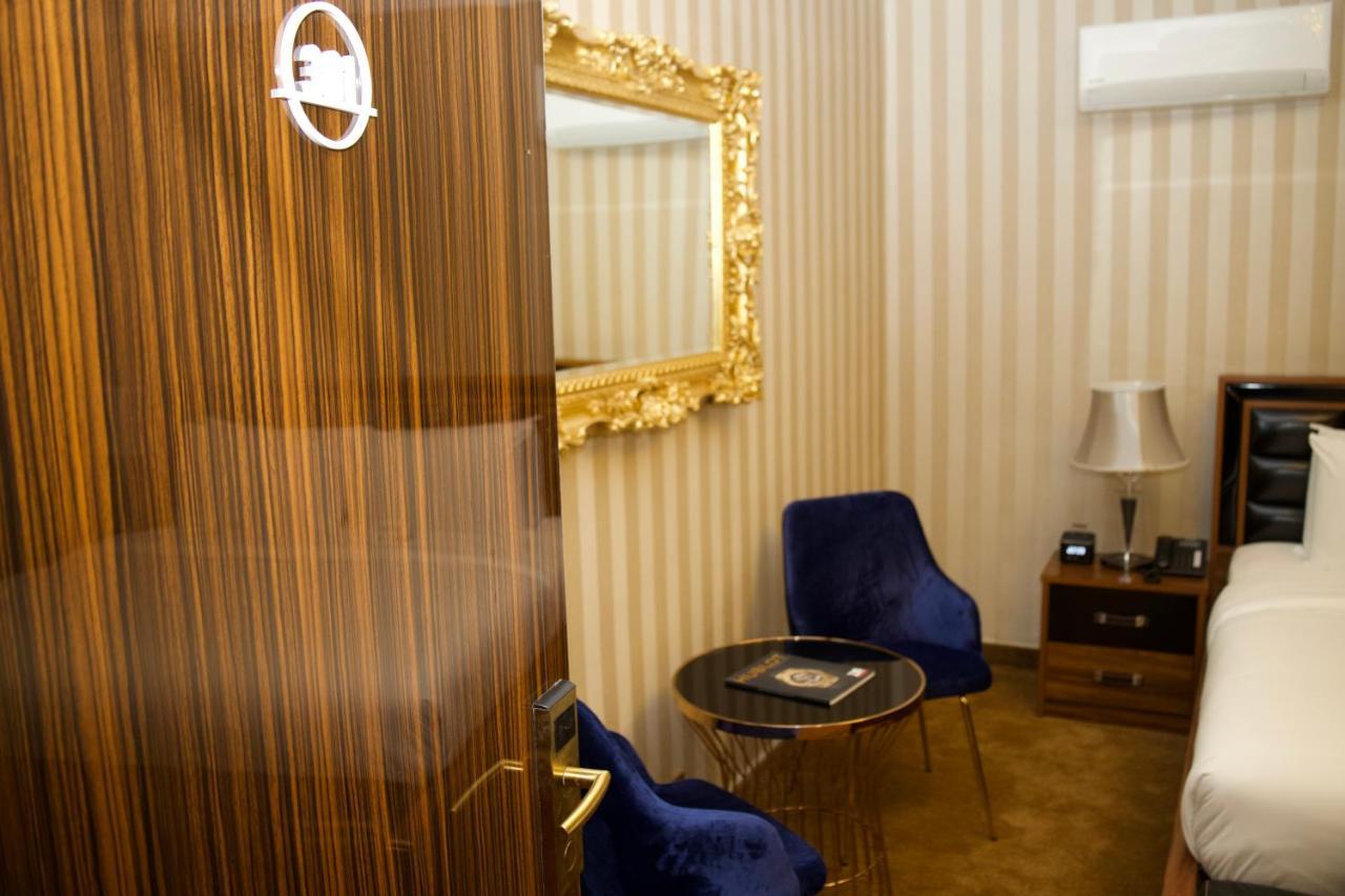 No.1 Hotel Абуджа Екстер'єр фото
